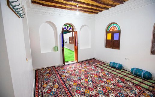 اجاره بوم گردی سرای بابا حاجی - واحد مجلسی