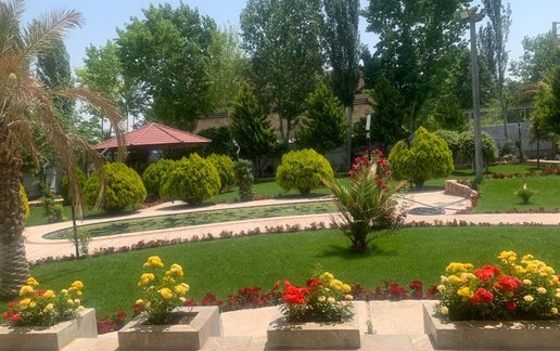 رزرو ویلا چهارخوابه استخردار آبگرم نگارستان