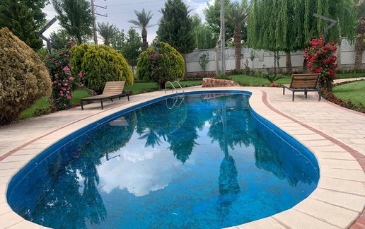 رزرو ویلا چهارخوابه استخردار آبگرم نگارستان