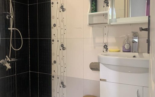 رزرو ویلا چهارخوابه استخردار آبگرم نگارستان