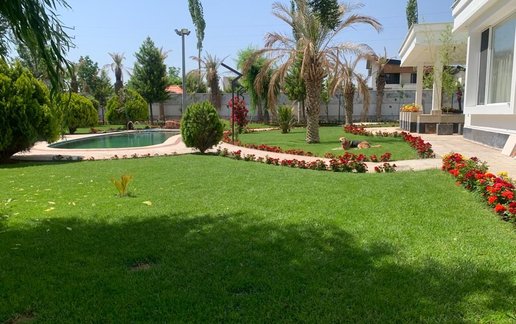 رزرو ویلا چهارخوابه استخردار آبگرم نگارستان