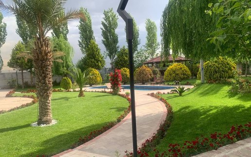 رزرو ویلا چهارخوابه استخردار آبگرم نگارستان