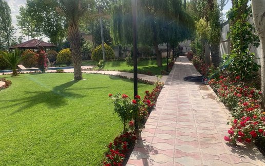 رزرو ویلا چهارخوابه استخردار آبگرم نگارستان