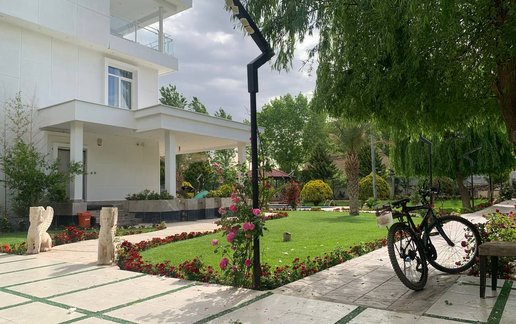 رزرو ویلا چهارخوابه استخردار آبگرم نگارستان