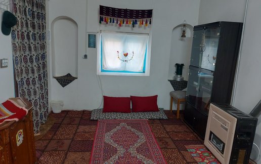 رزرو بوم گردی کوروش بزرگ نوخندان - واحد شاهیجان