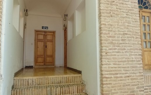 اقامتگاه سنتی متولی باشی - واحد 1