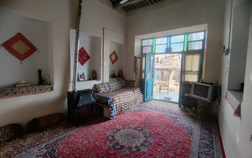 اجاره بوم گردی سرای کربلایی فریدون - واحد خوش نشین ۳