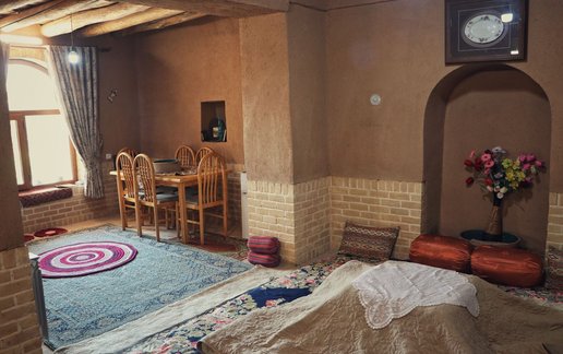 اجاره بوم گردی قنات ابراهیم آباد - واحد خونه بر آفتاب