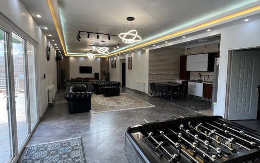 اجاره ویلا سه خوابه استخر آبگرم سروری