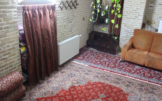 اجاره بوم گردی عمارت  گلابگیر - واحد 8 گلاب