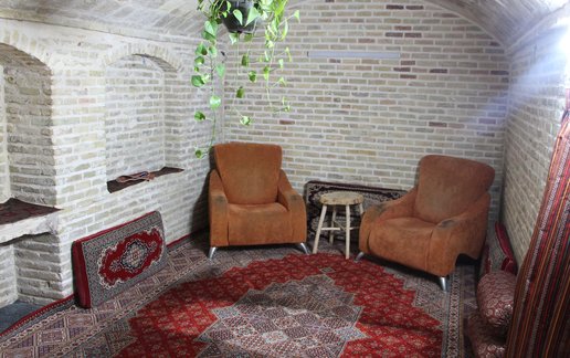 اجاره بوم گردی عمارت  گلابگیر - واحد 8 گلاب