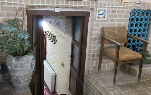 اجاره بوم گردی عمارت  گلابگیر - واحد 8 گلاب