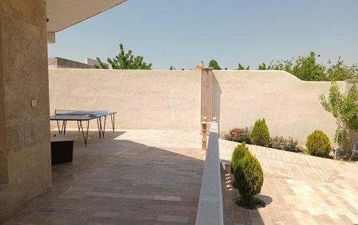 اجاره ویلا دوخوابه باغ کاخ استخردار