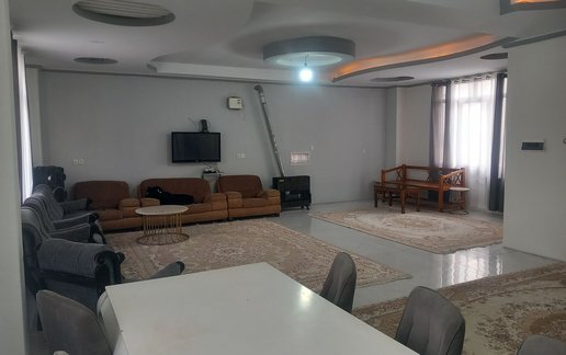 اجاره ویلا دوخوابه استخردار آبگرم باغ جلال