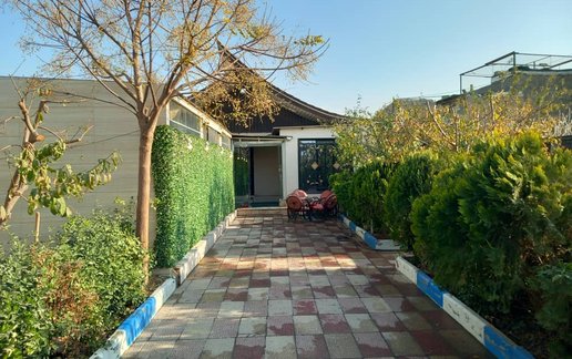 رزرو ویلا دوخوابه استخردار آبگرم دوستی