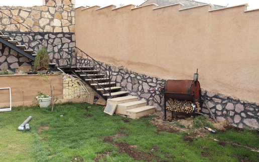 اجاره بوم گردی عمارت اوغول جان - واحد استخردار