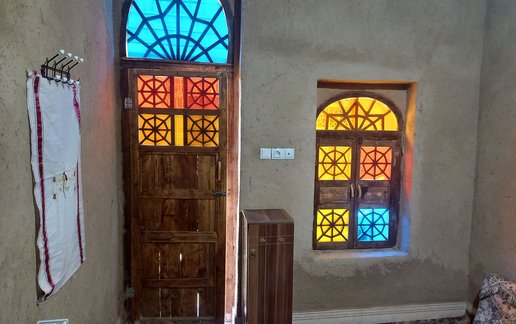 رزرو مسافرخانه پارسه گاد - واحد بات راک تاش