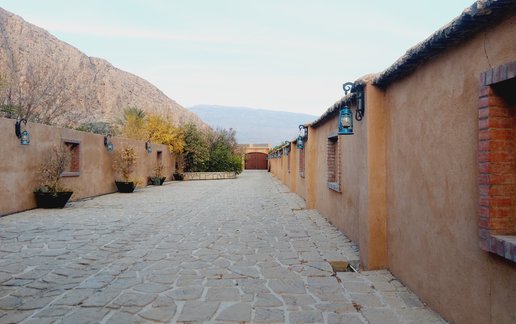 رزرو بوم گردی کلبه ی مادرجون - واحد گچی