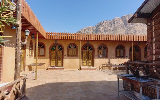 رزرو بوم گردی کلبه ی مادرجون - واحد گچی