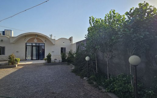 رزرو ویلا یک خوابه سنتی زارچ