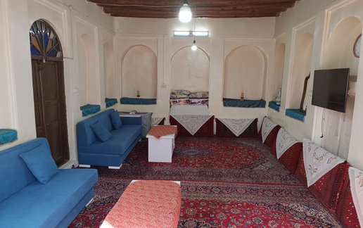 اجاره اقامتگاه سنتی دمواژه - واحد سه دری