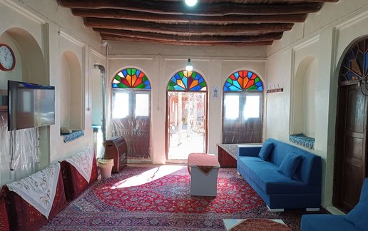 اجاره اقامتگاه سنتی دمواژه - واحد سه دری
