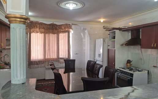 اجاره سوئیت دوخوابه زریبار