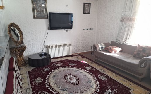 اجاره سوئیت دوخوابه زریبار