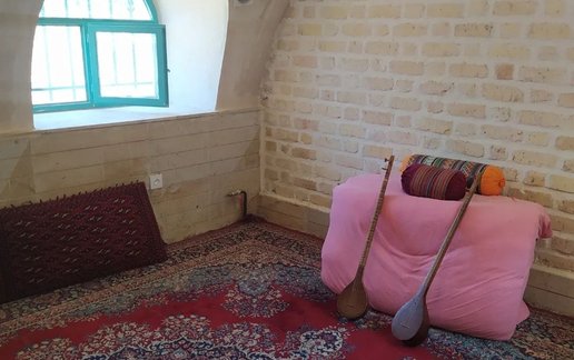 اجاره بوم گردی قلعه سفید طاقی - واحد 2