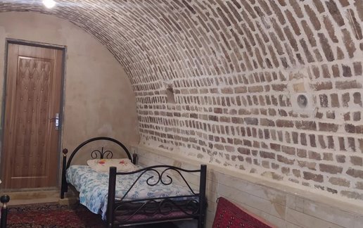 اجاره بوم گردی قلعه سفید طاقی - واحد 2