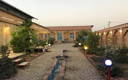 رزرو بوم گردی عمارت علیصدر - واحد 2