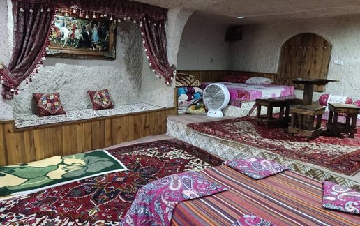اجاره بوم گردی کریم کیانی - واحد سنتی