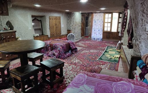 اجاره بوم گردی کریم کیانی - واحد سنتی