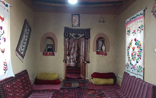 اجاره بوم گردی وارگه امیدیه - واحد تاریخی
