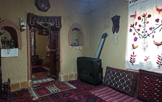 اجاره بوم گردی وارگه امیدیه - واحد تاریخی