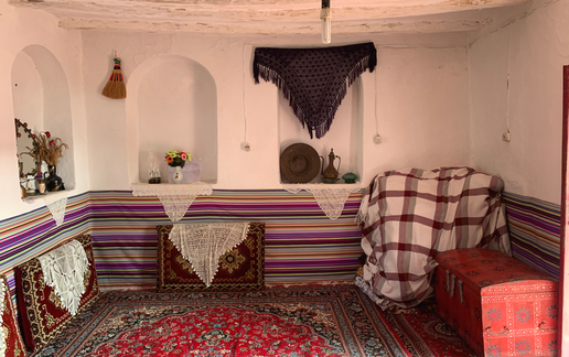 اجاره بوم گردی می شیم - واحد اوطرف اتاق