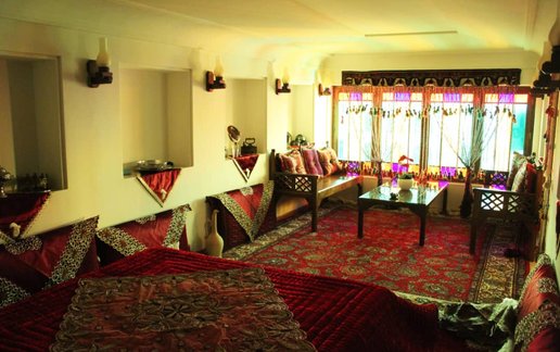 رزرو اقامتگاه سنتی اسفنجان - واحد 3