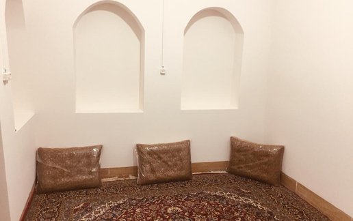 اجاره اقامتگاه سنتی آریابان - واحد ۳