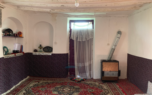 اجاره بوم گردی می شیم - واحد اوطرف اتاق