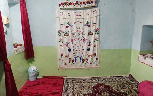 بوم گردی ننه بی بی - واحد زنبق