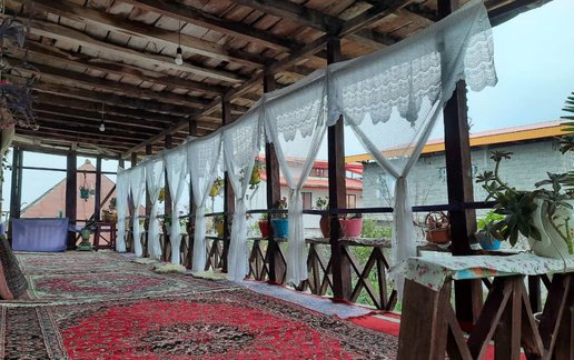 اجاره بوم گردی می شیم - واحد اوطرف اتاق