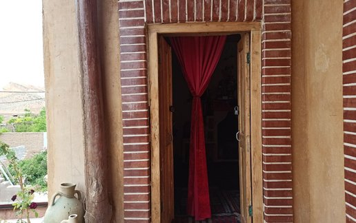 اجاره بوم گردی وارگه امیدیه - واحد تاریخی