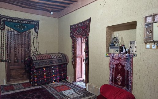 اجاره بوم گردی وارگه امیدیه - واحد تاریخی