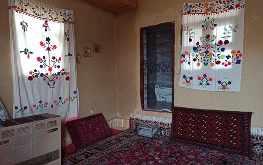 رزرو بوم گردی وارگه امیدیه - واحد خالتی