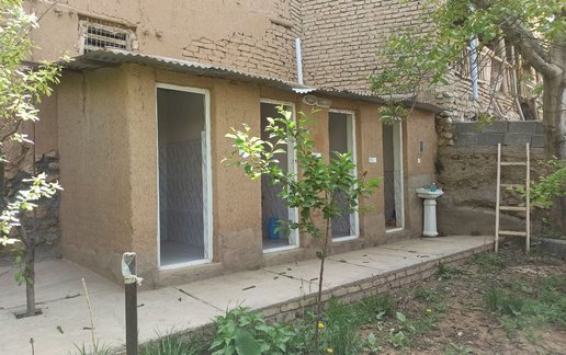 رزرو بوم گردی محبت - اتاق زرد