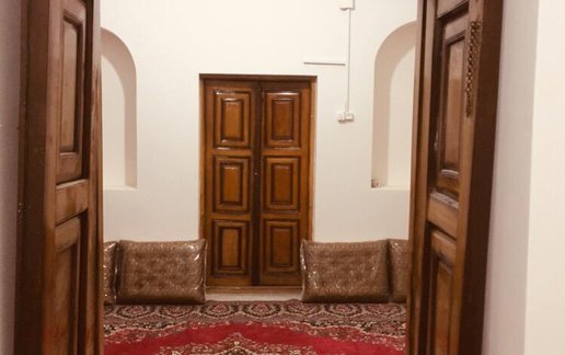 اجاره اقامتگاه سنتی آریابان - واحد ۳