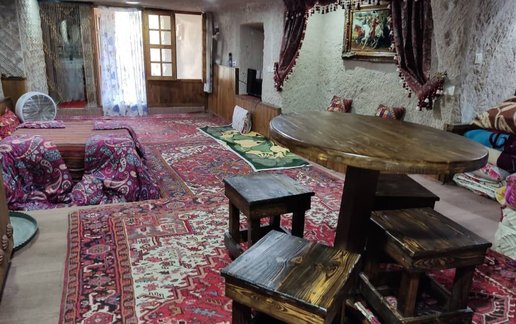 اجاره بوم گردی کریم کیانی - واحد سنتی