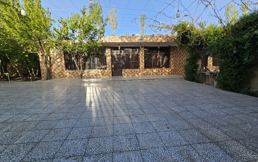 رزرو ویلا ویلای استخردار زاینده رود