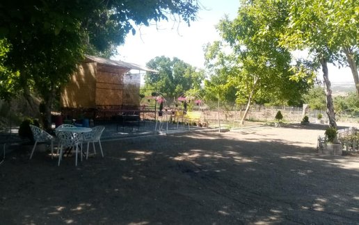 اجاره بوم گردی فلت باغ خورشید 1