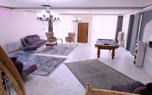 رزرو ویلا چهارخوابه استخردار آبگرم گلبرگ ۱